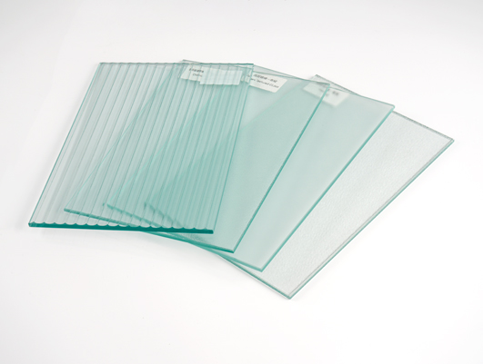 Verre à motifs